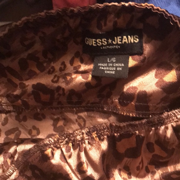 Sexy animal print halter top Satin-like feel - Picture 3 of 3